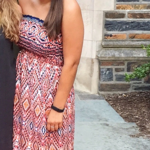 Beautiful maxi dress - Picture 1 of 6